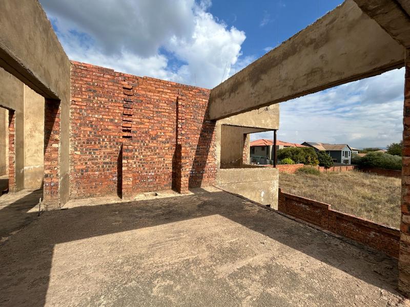 7 Bedroom Property for Sale in Xanadu North West